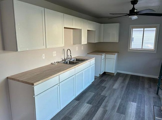 Photo of 227 N 2nd St, Harbor Beach, MI