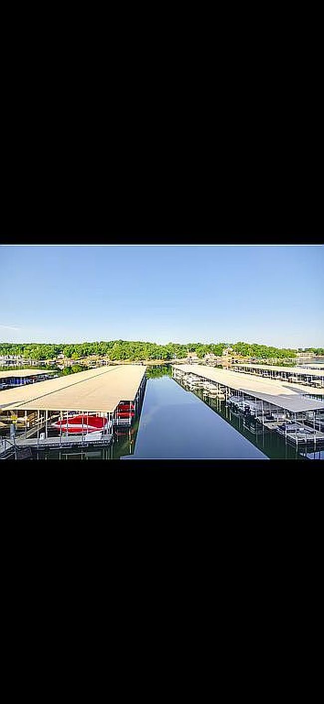 Photo of 1481 Ledges Dr Unit 332, Osage Beach, MO