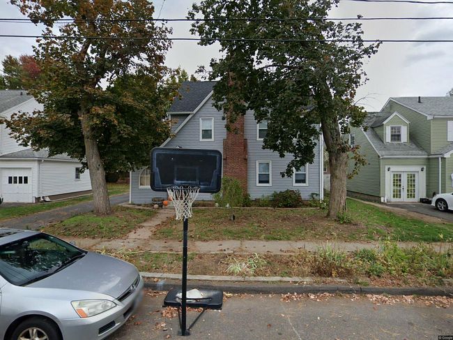 20 Wind Rd, East Hartford, CT