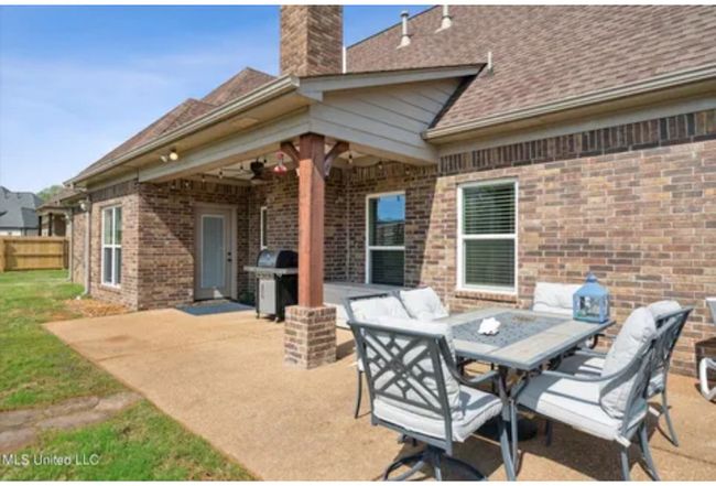 Image of 4713 Bakersfield Dr