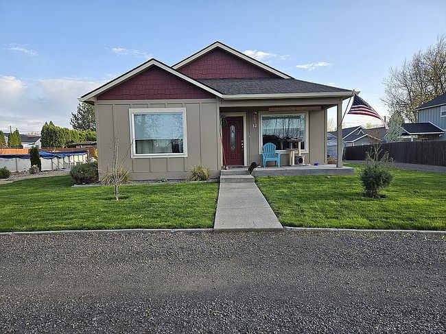 Image of 12 Electric Ave