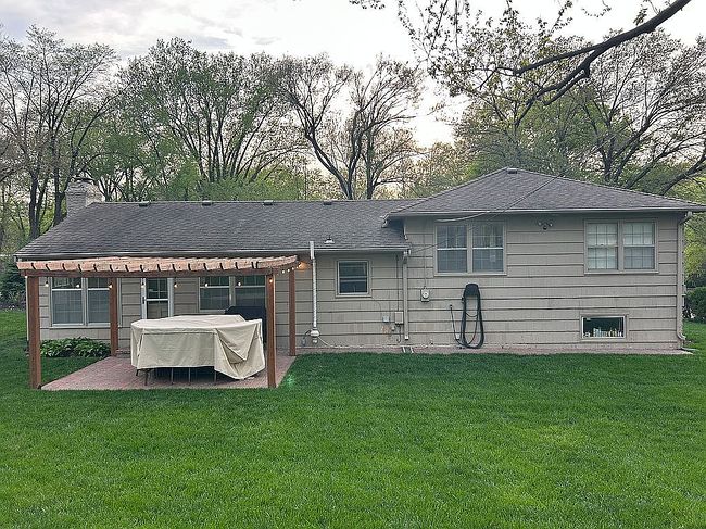 Image of 8301 Overbrook Rd
