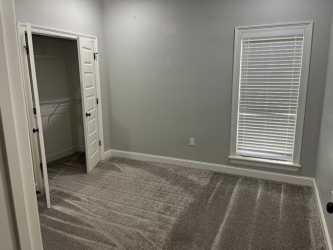 Photo of 28 Kendallbrook Xing, Hattiesburg, MS
