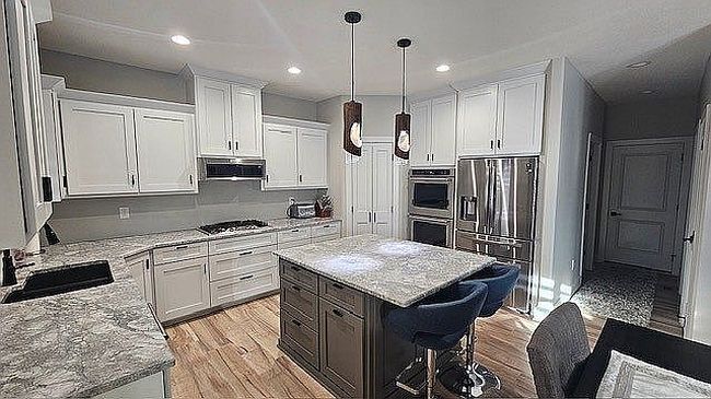 Additional photo 2 of property located at 8010 S 183rd St