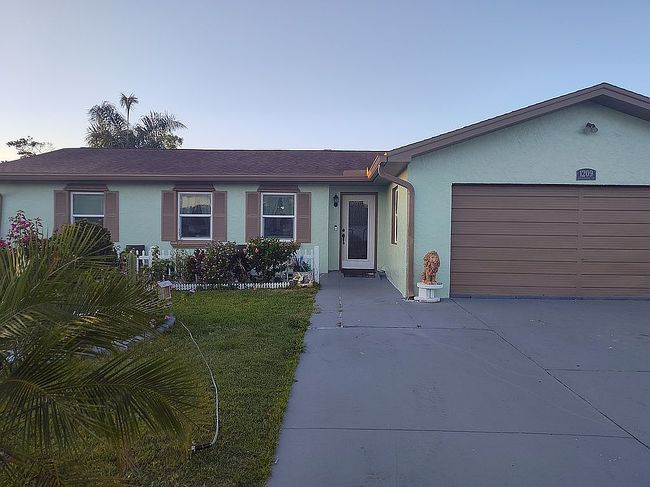 Image of 1209 Croydonwood Cir