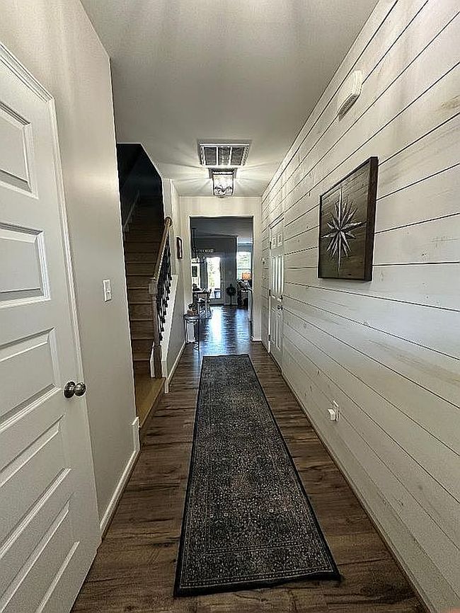 Photo of 7133 Desert Candle Dr, Moseley, VA