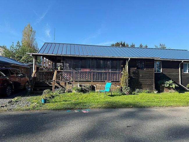 Image of 704 Main St