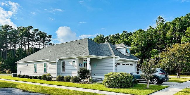 Photo of 102 Harper St