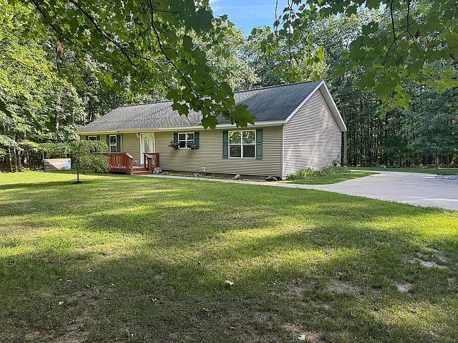 Photo of 10847 Murphy Rd