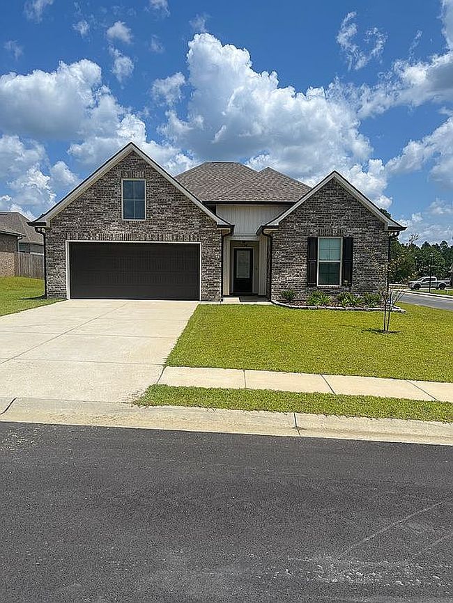 Additional photo 1 of property located at 15504 Soaring Loop