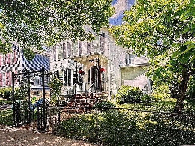 Photo of 9 Wood St, Canandaigua, NY