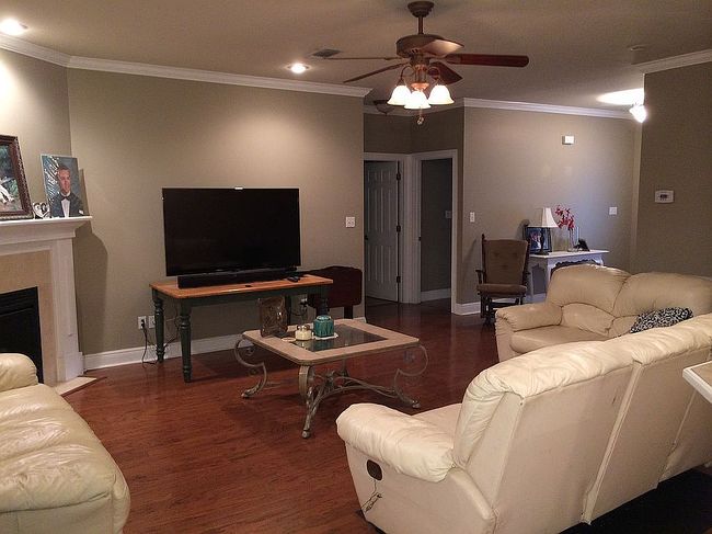 Image of 22 Bridgefield Ct