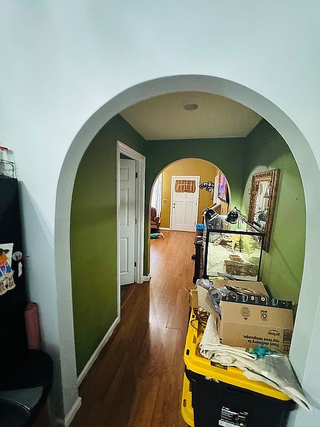 Photo of 15 Humbert St, Seneca, SC