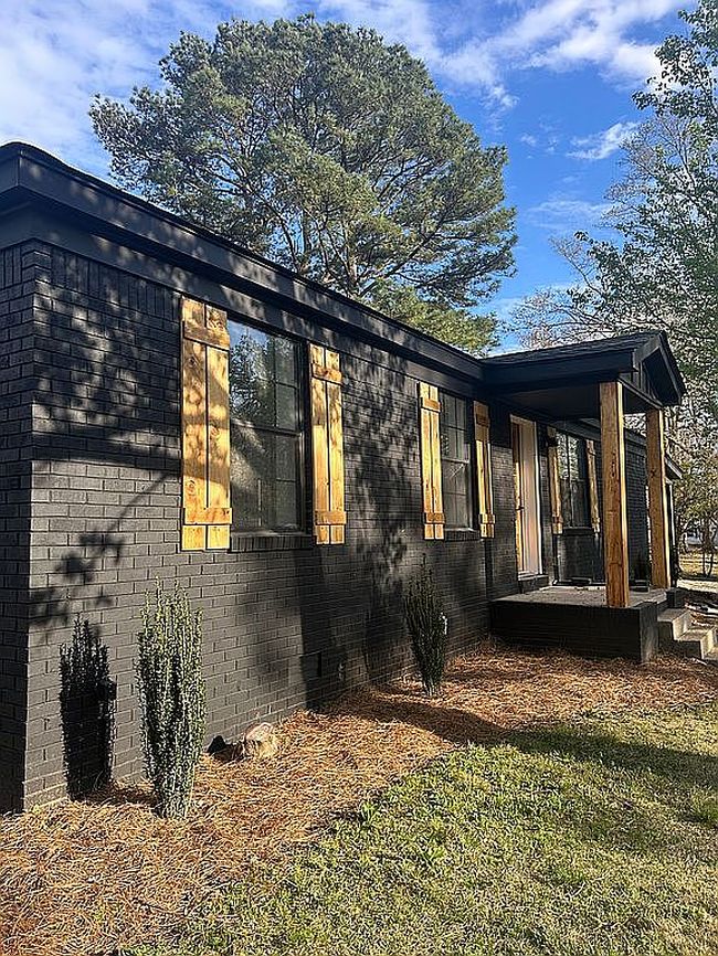 Image of 156 Cartwright Ave