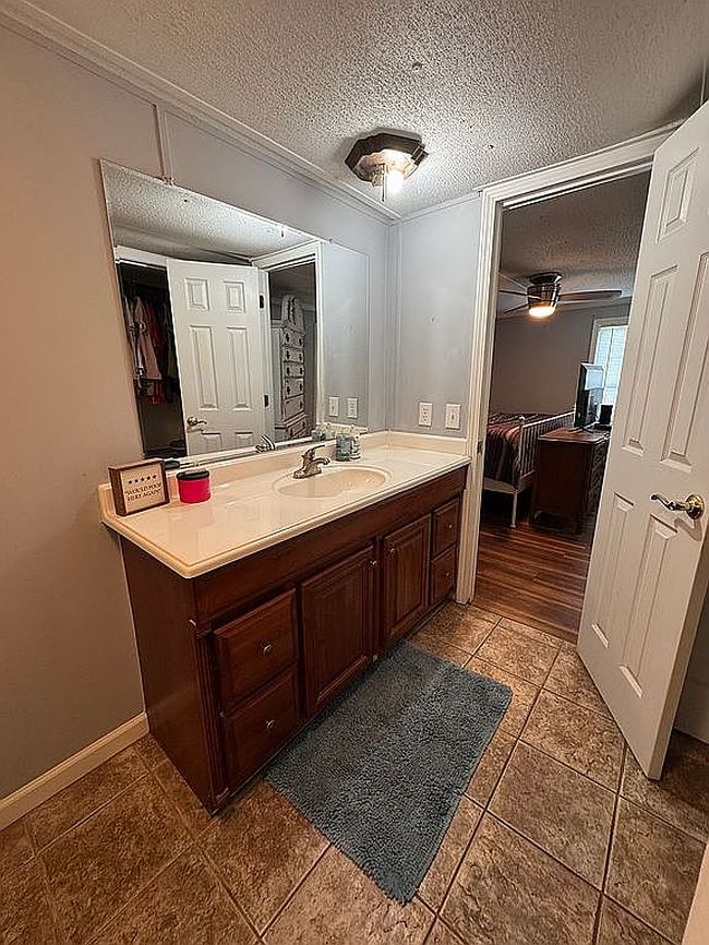 Preview of property located at 4512 Calm Lake Rd #A