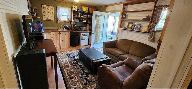 Photo of 1 Conservation Club Rd, Morgantown, KY