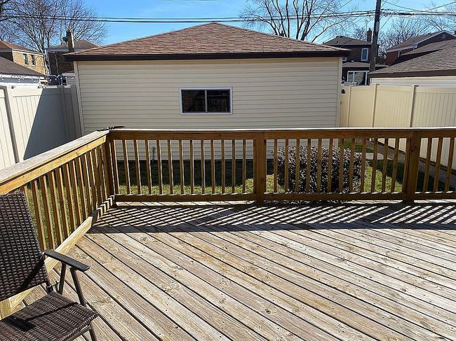 Image of 3825 W 109th St
