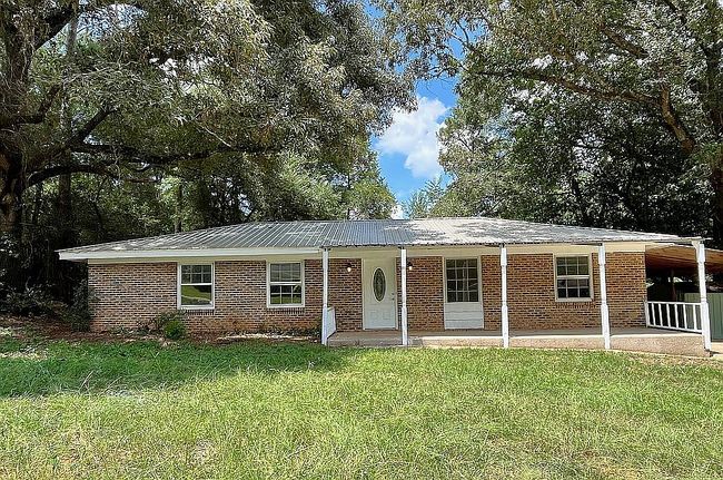 Photo of 115 Yellowleaf Dr, Enterprise, AL