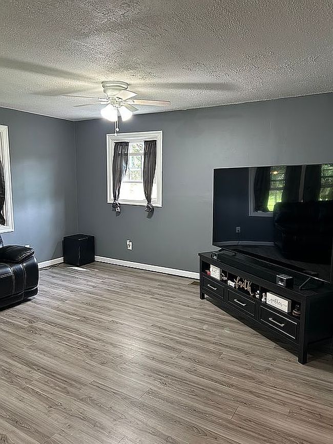 Preview of property located at 425 Portville Eldred Rd