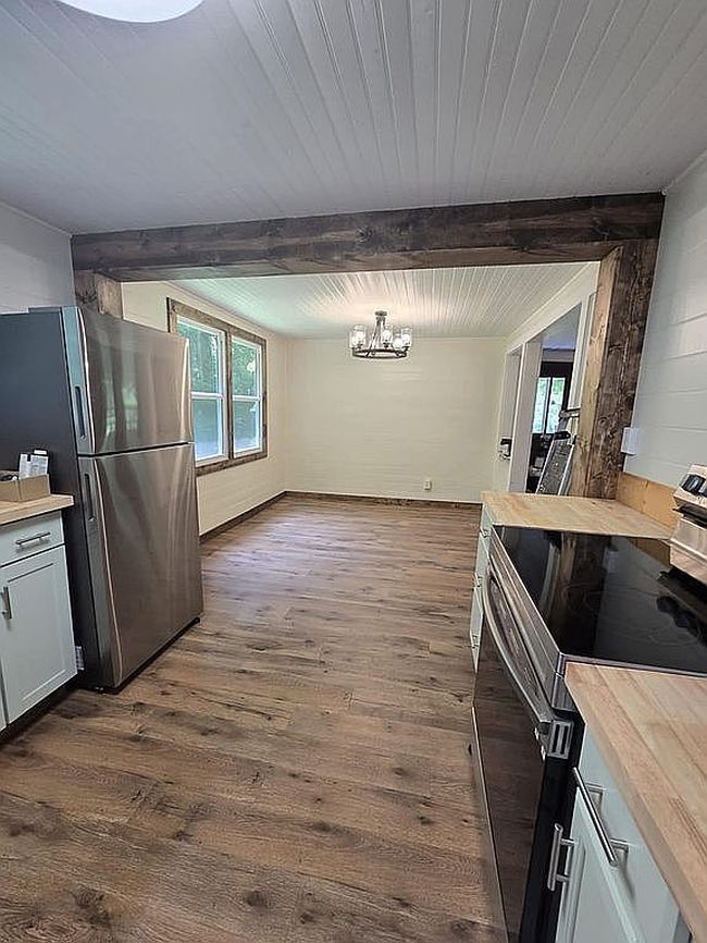 Photo of 488 Cad Campbell Rd, Bakersville, NC