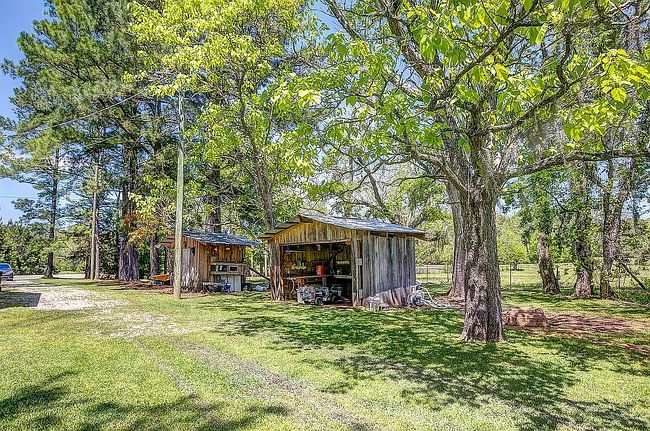 Image of 2336 Lawson Rd