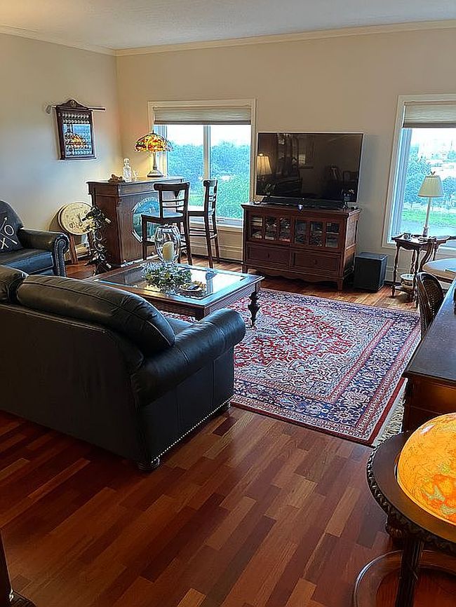 Photo of 121 14th St Ne Apt 801, Rochester, MN