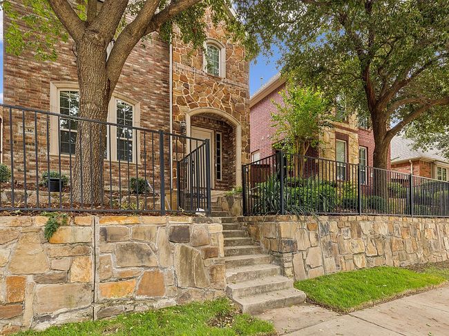 Preview of property located at 236 Carrington Ln