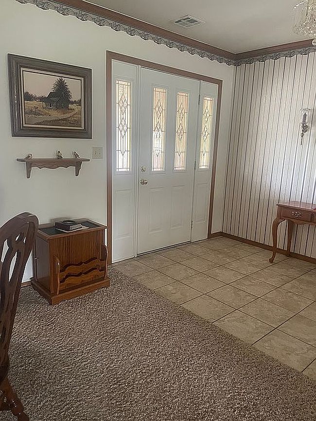 Image of 1208 Ne 5th St
