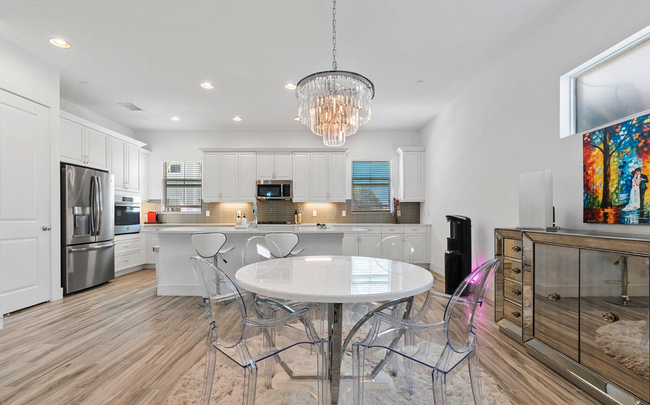 Image of 4145 Faraday Way