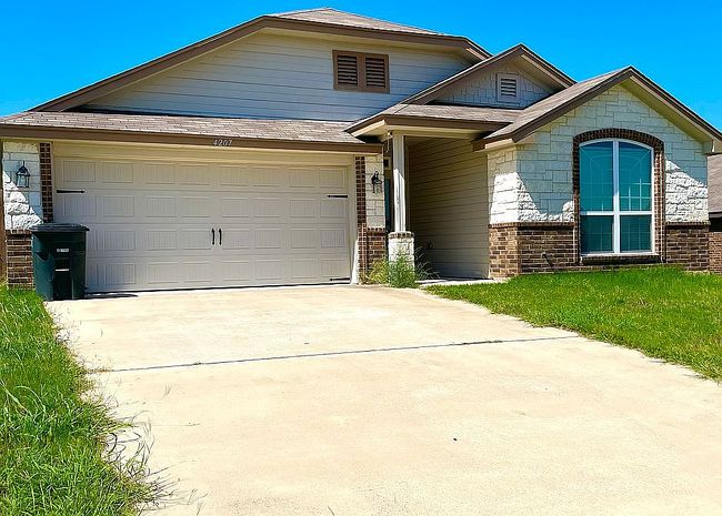 Additional photo 3 of property located at 4207 Colonel Dr