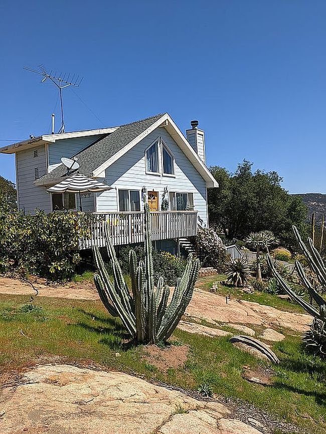Photo of 15396 Isla Vista Rd, Jamul, CA