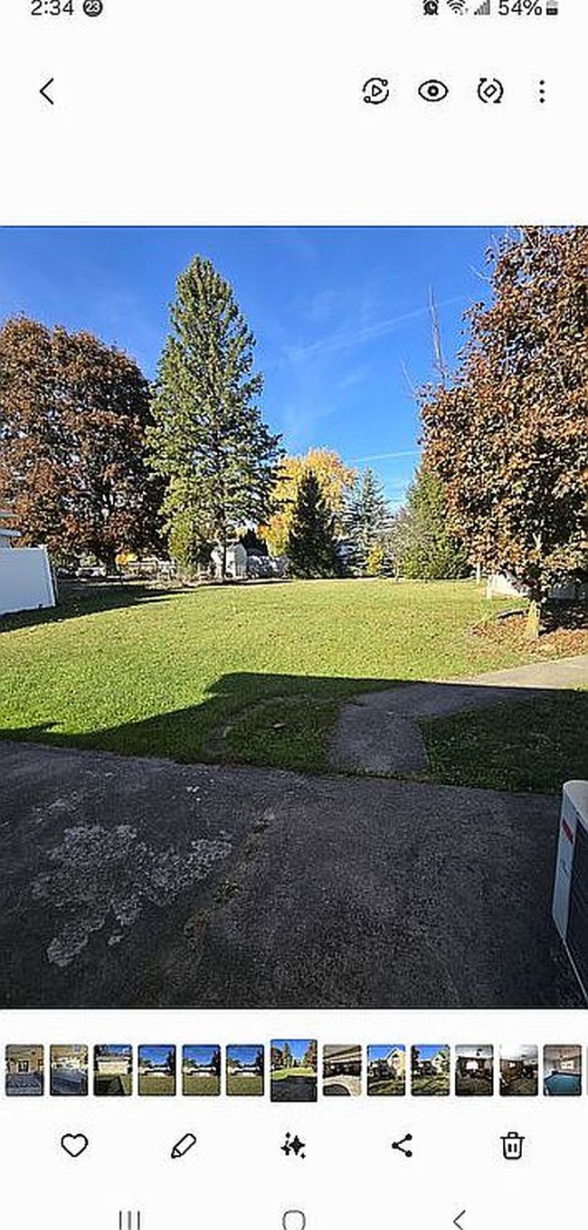 Image of 285 W Irwin St