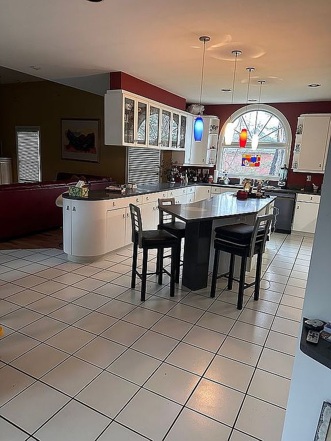 Image of 111 Cane Brook Ct