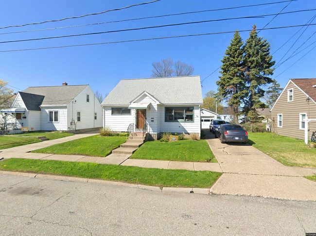 Image of 2430 Willow St