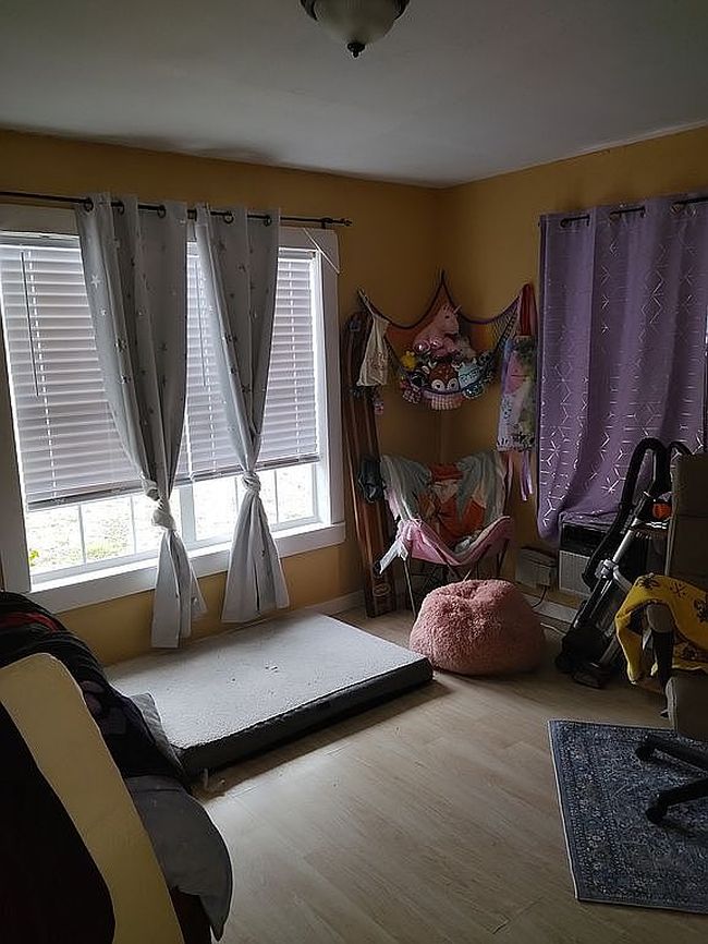 Image of 469 Rose Blvd