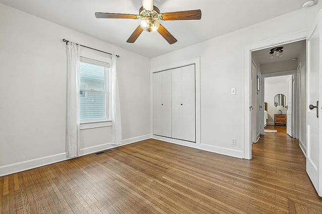 Photo of 5927 Broadway St, Indianapolis, IN
