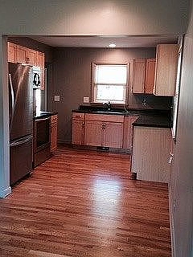 Additional photo 1 of property located at 1713 56th St