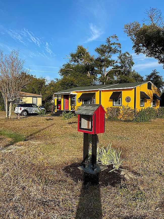 Image of 1308 Arthur Ave