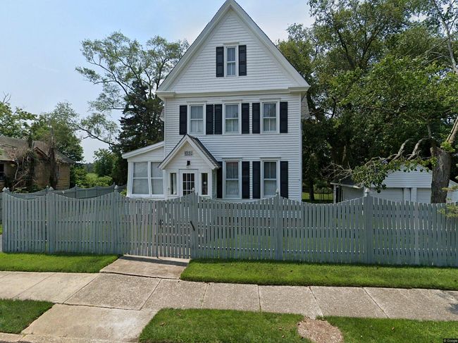 Photo of 388 S Green St, Tuckerton, NJ