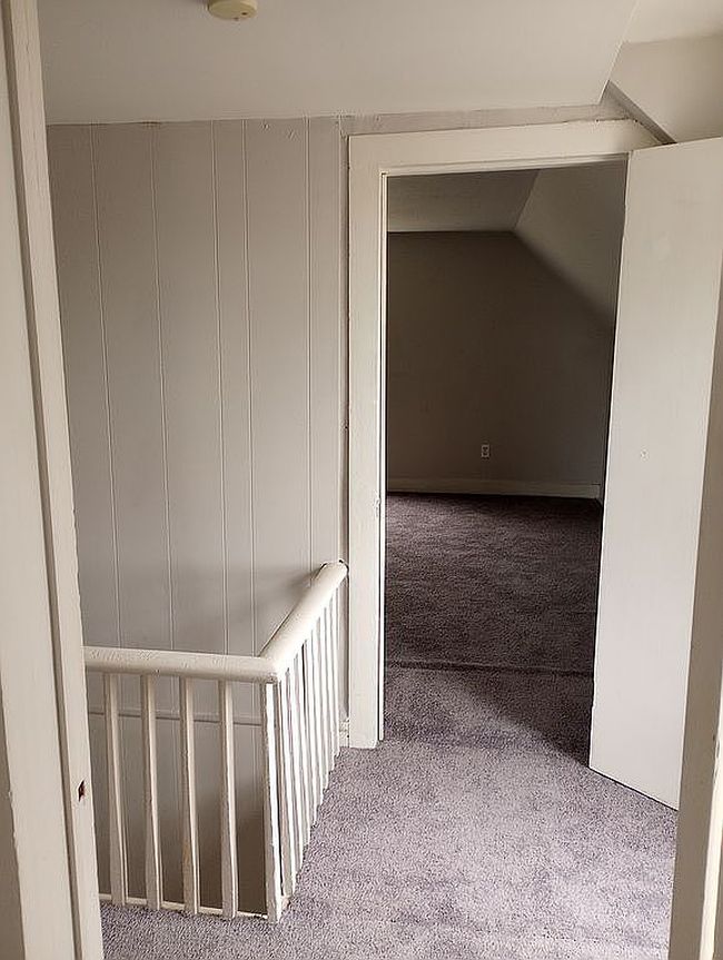 Image of 106 N 5th St