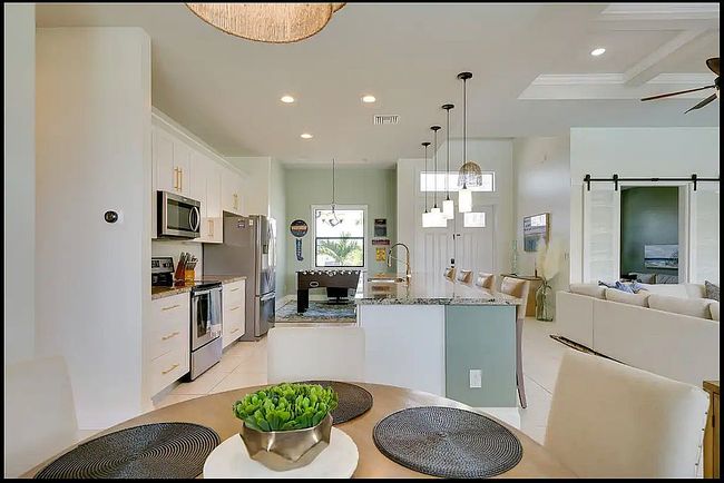 Image of 2229 Sw 17th Pl