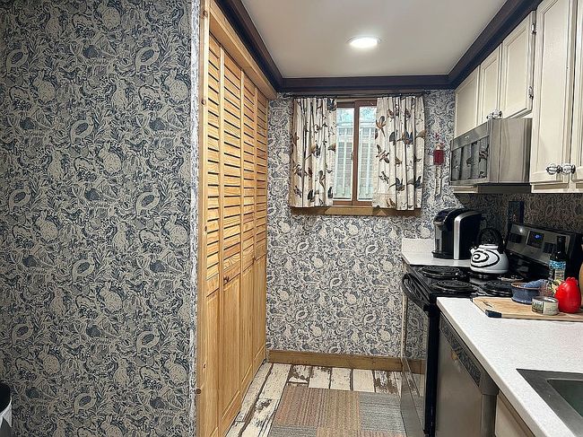 Photo of 251 Shakespeare Dr Unit 321, Clayton, GA