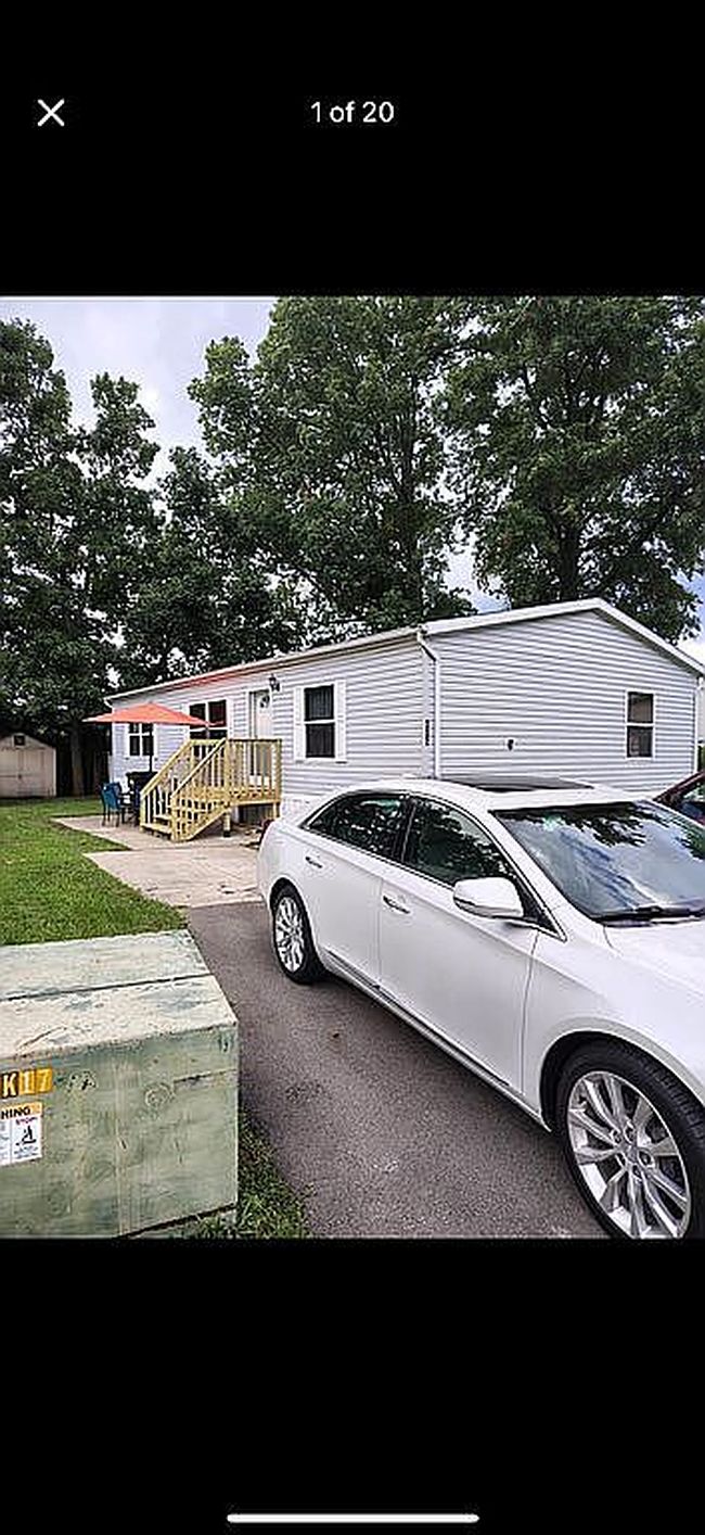 Photo of 302 Carol Ct, Loveland, OH