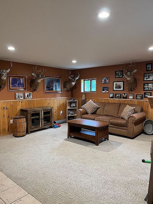 Photo of 16352 Usimaki Rd, Lanse, MI