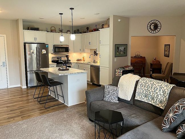 Photo of 3550 Stone Creek Cir Sw Unit 105, Cedar Rapids, IA