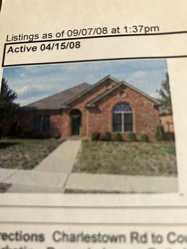 Photo of 2714 Quailchase Dr, Sellersburg, IN