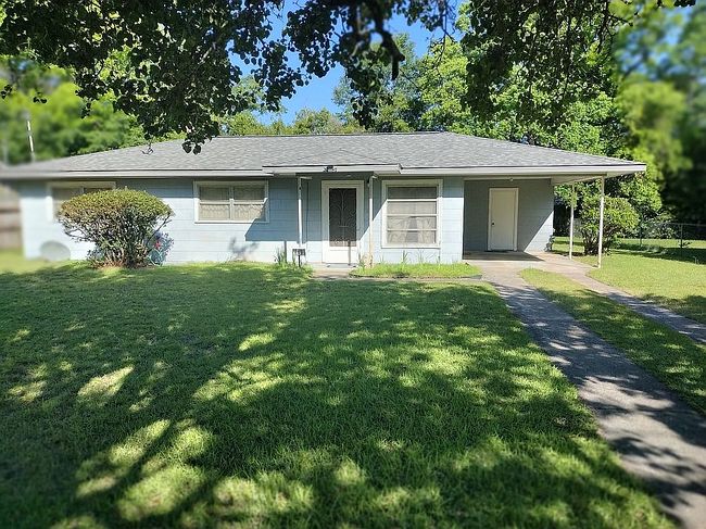 Photo of 108 Sunset Dr, Eufaula, AL