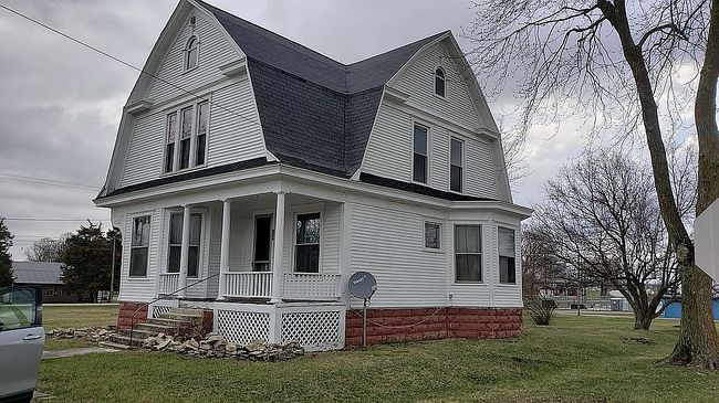 Image of 225 N Washington St