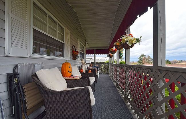 Image of 120 Farnsworth Dr