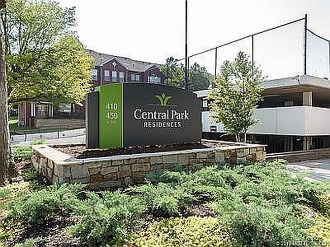 Photo of 450 W 7th St Apt 1803, Tulsa, OK